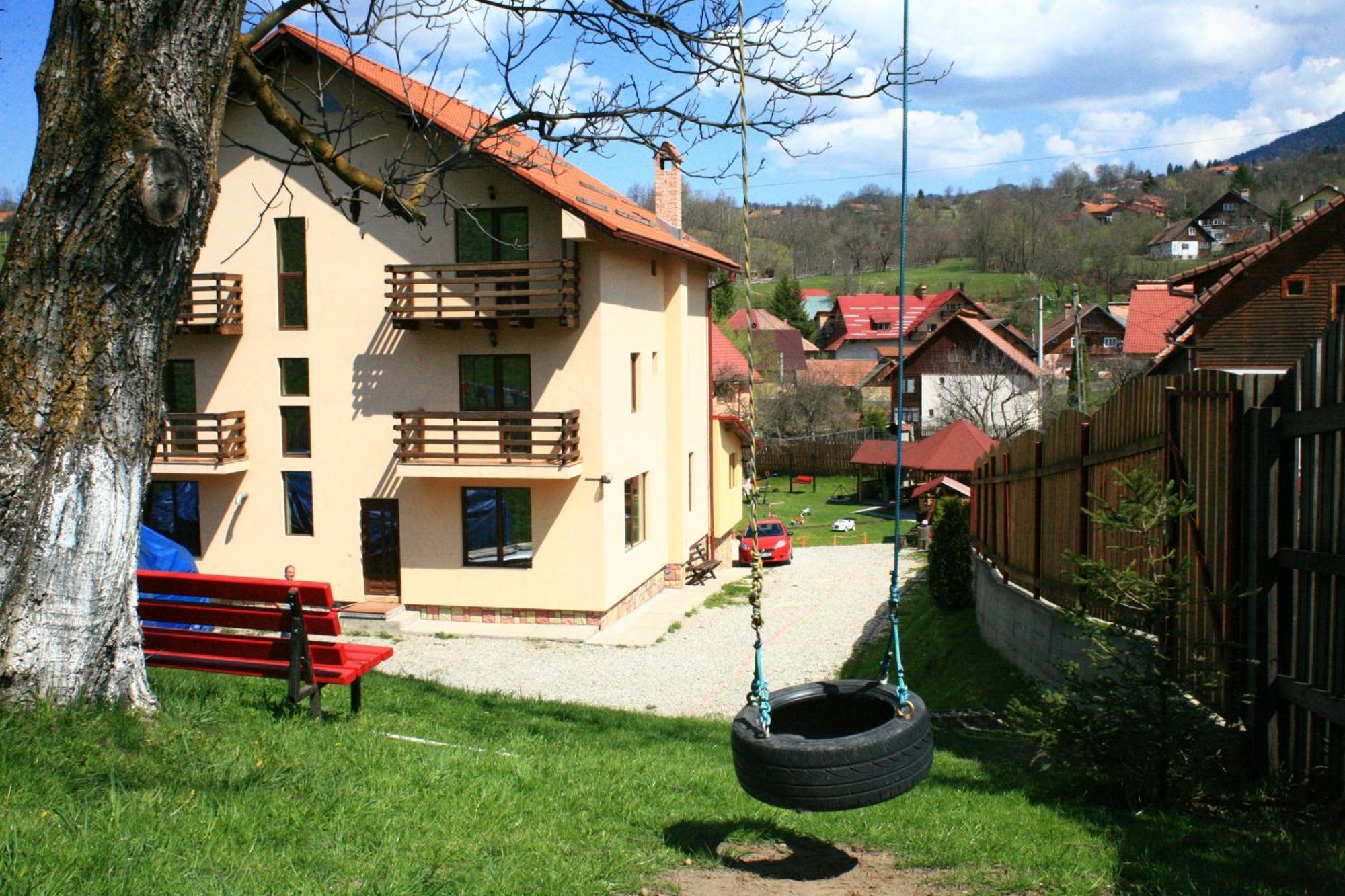 Pensiunea Sarah Bran Bran  Buitenkant foto