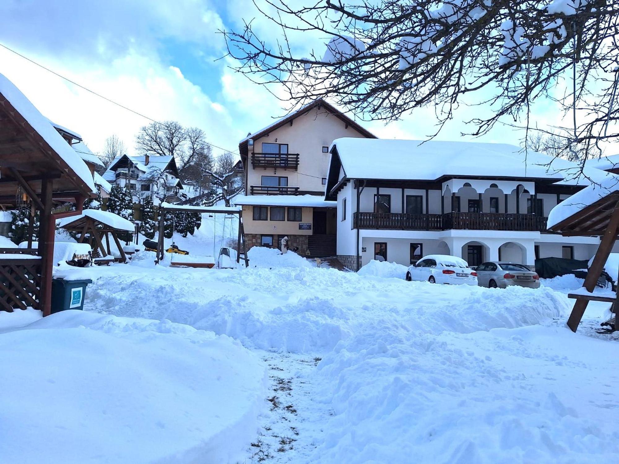 Pensiunea Sarah Bran Bran  Buitenkant foto