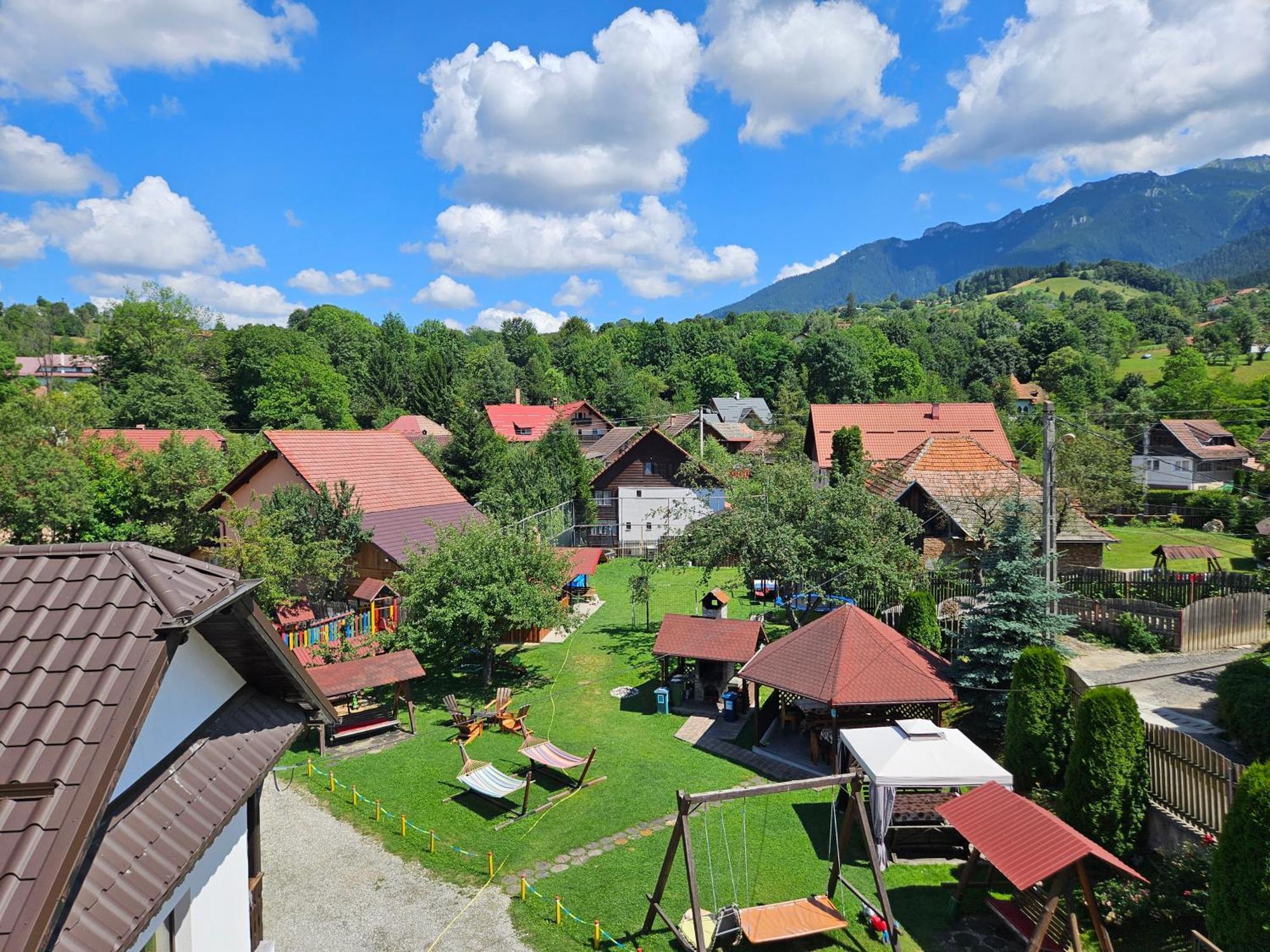 Pensiunea Sarah Bran Bran  Buitenkant foto